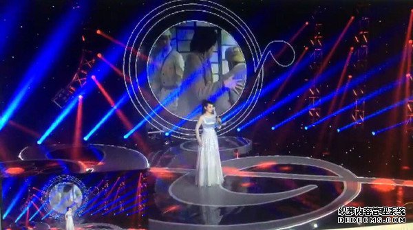 肖文莉仙女范儿亮相《放歌中国》向经典致敬